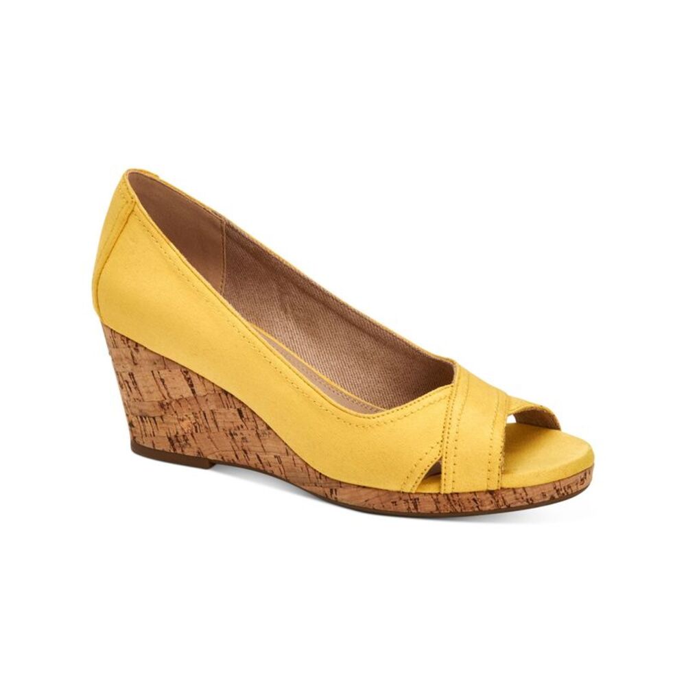 CHARTER CLUB Womens Yellow Toniie Round Toe Wedge Slip On Sandals Shoes 11 M